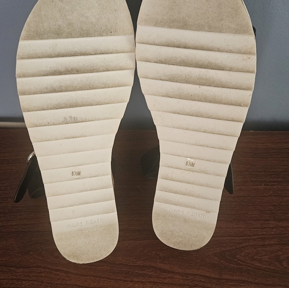 Marc Fisher Platform Wedge Sandals Black Croc Print Ankle Strap Size 8.5 NWOT - Picture 7 of 9